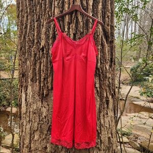 VINTAGE NANCY KING LINGERIE SLIP